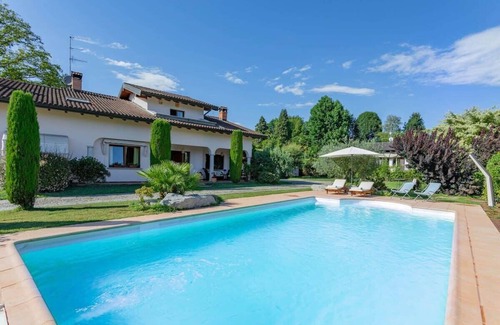 Brebbia Maison | Lake Maggiore 3 bed villa with pool