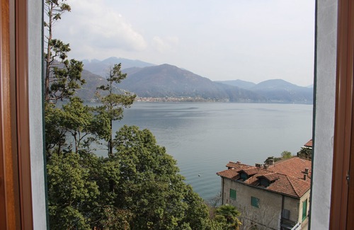 Cannobio Appartement | Lac Majeur - Cannobio- IT- Appartem. pr 5 pers. - plage privée & superbe vue