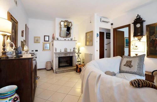 Castelveccana Maison | Lake Maggiore - Elegant House with Lake View and Private Pool