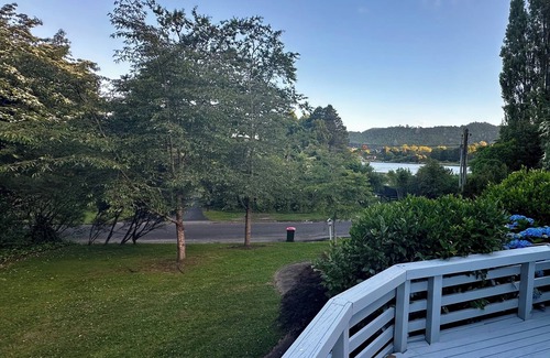 Lake Okareka Maison | Lake Okareka, family friendly home, the best holiday location NZ has to offers.