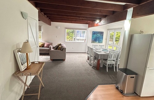 Lake Okareka Maison | Lake Okareka, family friendly home, the best holiday location NZ has to offers.