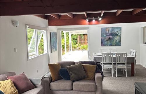 Lake Okareka Maison | Lake Okareka, family friendly home, the best holiday location NZ has to offers.