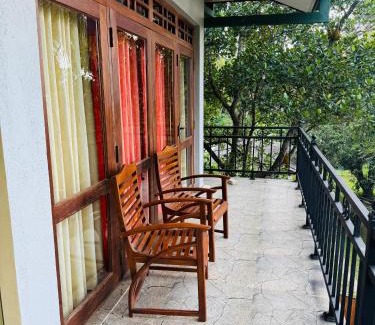 Polonnaruwa Appartement | Lake Panorama