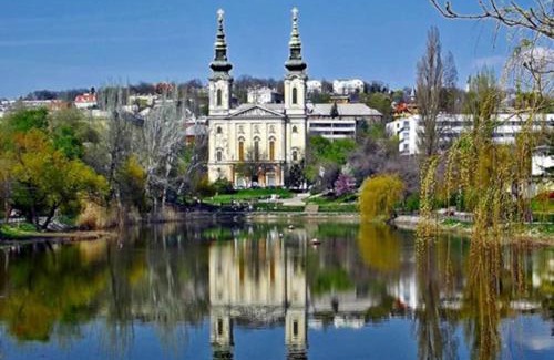 Szentimrevaros Appartement | Lake Park Residence