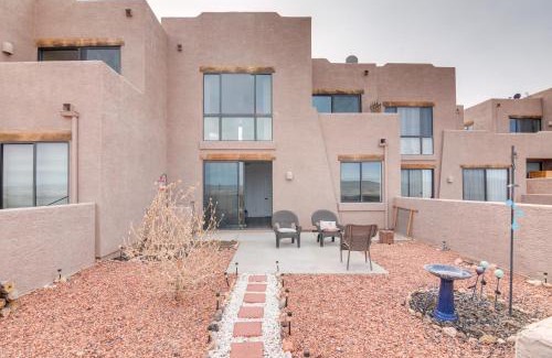 Greenehaven Maison | Lake Powell Views Adobe Townhome with Patio