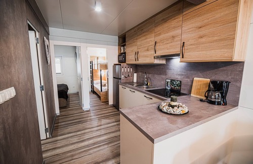 Terme Catez Maison | Lake Serenity Premium Mobile Homes-3Bedroom 15/027