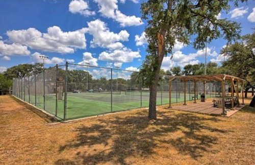 Point Venture Appartement | Lake Travis Oasis next to Pool, Marina, Boat ramp