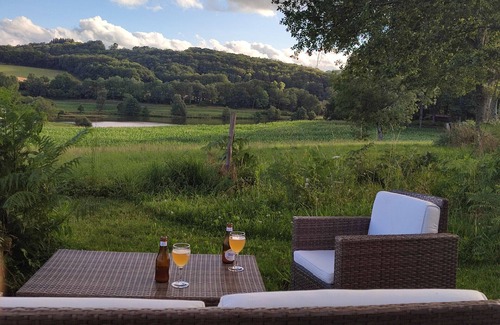 Senaillac-Latronquiere Maison | Lake view, Beach, Quiet and kayaks