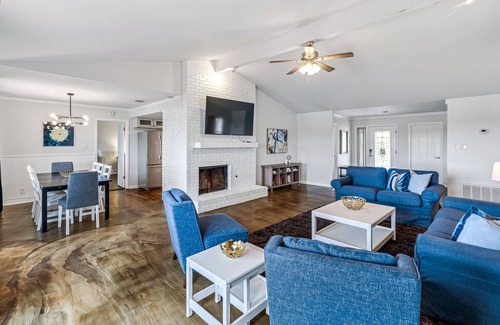 Balcones Woods Maison | 4 Chambre Lakeview - Avec Hot Tub