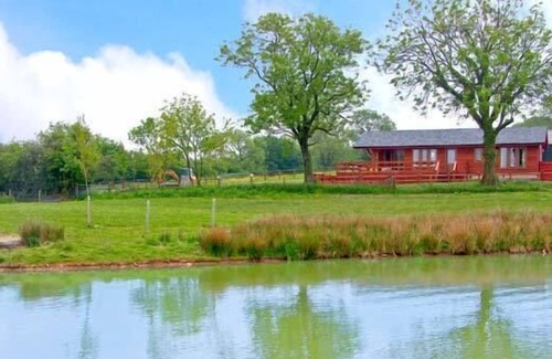 Shepton Mallet Cabine | Lake View Lodge, SHEPTON MALLET