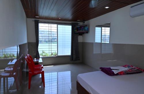 Pune Hôtel | Lake View Lodge, Pune