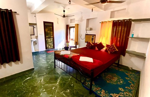 Lake Swaroop Sagar Hôtel | lake view rooftop in lakecity