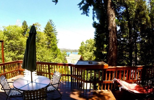 Cedar Glen Cabine | Escapade romantique et relaxante dans un chalet avec vue sur le lac