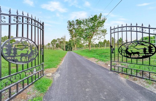 Johnsonburg Maison | Achieve Lake Front Cabin on a 200 Acre Farm Estate