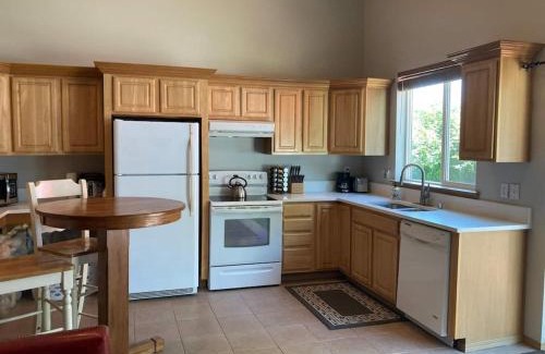 Eatonville Maison | Lakefront Bungalow! 35 Miles To Mt Rainier!