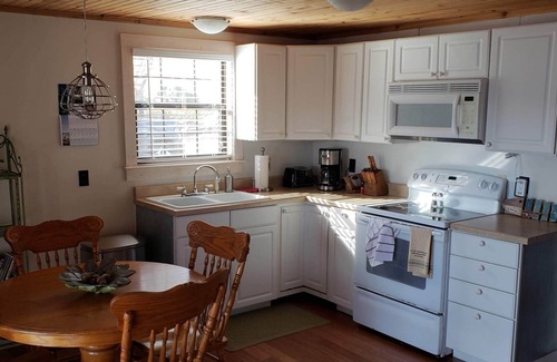 Murchison Cabine | Hideaway East Texas Lake Cabin