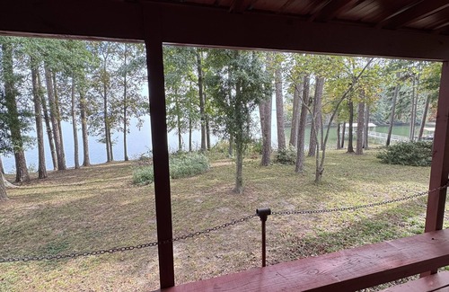 Abbeville Cabine | Lakefront cabin