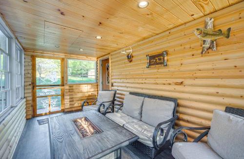 Markville Maison | Lakefront Cabin with Dock, Fire Pits in Danbury!