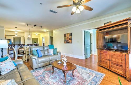 Talladega Appartement | Lakefront Condo with Community Pool and Boat Dock