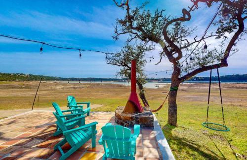 Lago Vista Maison | Lakefront Cottage