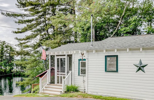 Winnisquam Cottage | Lakefront cottage with WiFi, full kitchen, dock, deck & game room