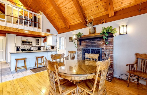 Lake Arrowhead Maison | Lakefront dog-friendly home with dock, waterfront deck, wood fireplace, & W/D