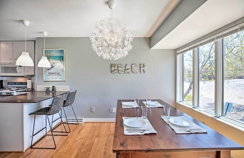 Miller Beach Maison | Lakefront Family Retreat w/ Grill: Steps to Beach!