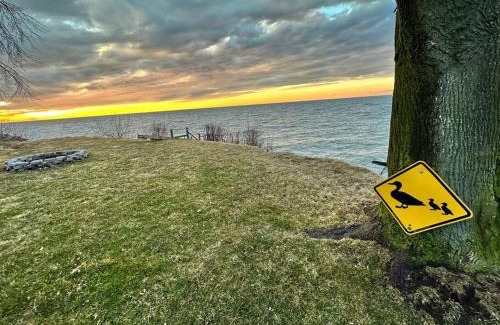 Town of Porter Villa | Lakefront Home w/Brilliant Views