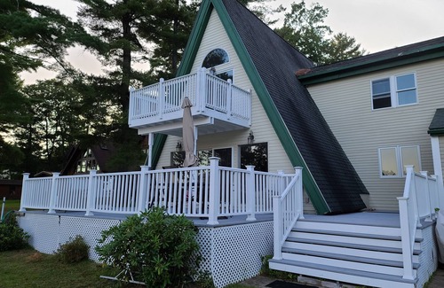 Windham Maison | Lakefront house located on Little Sebago lake ~ 2,500 Sf. Ft.