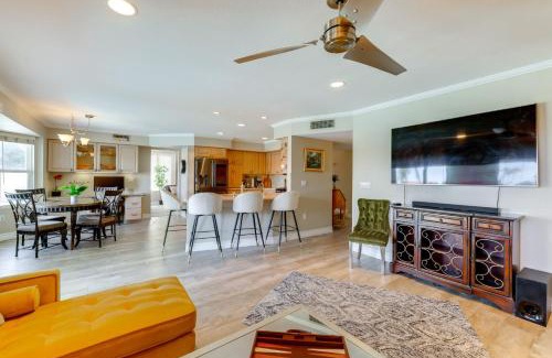 Lakewood Maison | Lakefront Living! Huge Phoenix Home with Dock, Pool