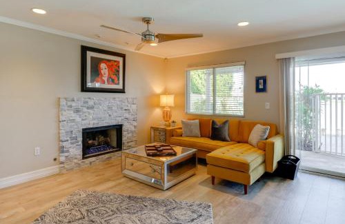 Lakewood Maison | Lakefront Living! Huge Phoenix Home with Dock, Pool