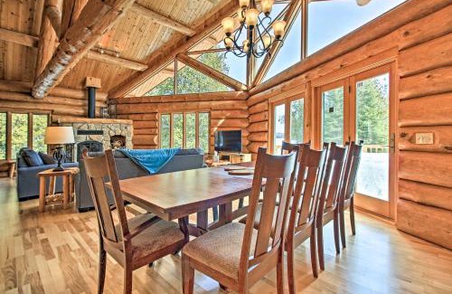 Lutsen Maison | Lakefront Log Cabin with Dock about 9 Mi to Lutsen Mtn