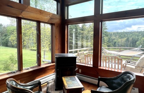 Oneonta Chalet De Ski | Lakefront Luxury Chalet 8 Bedrooms