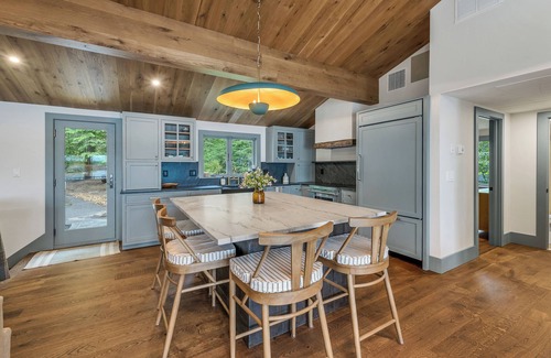 Meredith Maison | Lakefront Luxury – Dock, Beach, Deck & Game Room | Sleeps 10