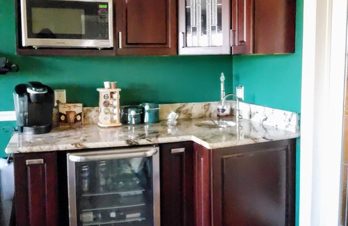 Fox Crossing Villa | Lakefront Luxury: Gym, Spa, Pool, Dog-Friendly