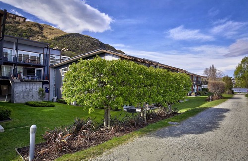 Frankton Appartement | Lakefront Marina Studio