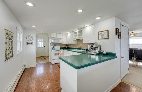 Sturgis Maison | Lakefront Michigan Cottage - Deck, Grill and Kayaks!