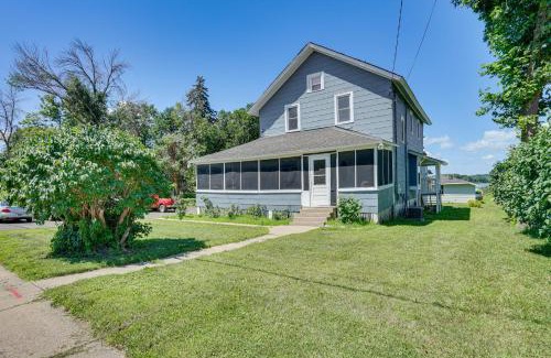 Mound Maison | Lakefront Mound Getaway Near Snowmobiling Trails!