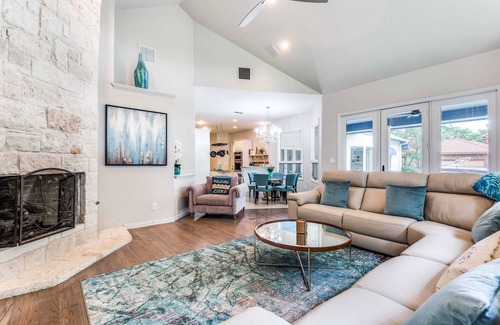 Lakewood Village Maison | Waterfront Luxury Living with 4-BR, Pool and Views