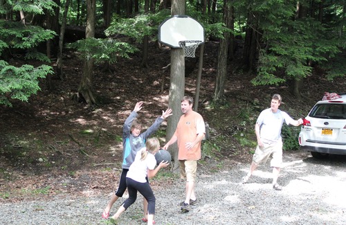 South New Berlin Cabine | Au bord du lac, Détente, Chalet de vacances, Camp de baseball