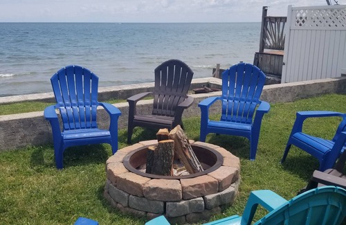 Stony Point Maison | Lakefront! Plage de sable! Pêche au lac Érié! 4BR / kayaks / PRIVÉ !!!