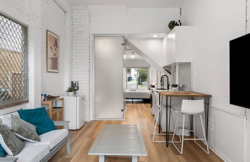 Killarney Vale Appartement | Lakefront Suite Studio Killarney Vale