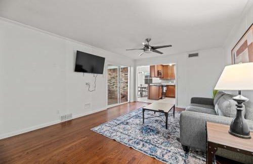 Lake Highlands Maison | Lakemere Retreat
