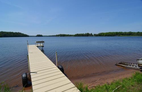 Cable Maison | Lakeside Bills Bay Cabin