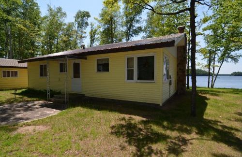 Cable Maison | Lakeside Bills Bay Cabin