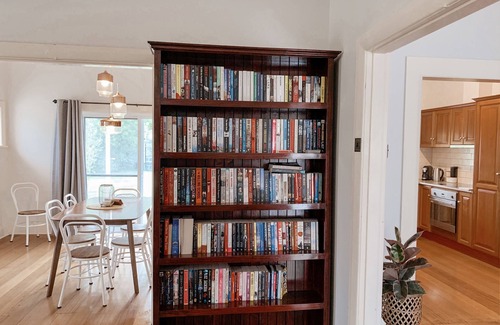 Mount Gambier Maison | LAKEESIDE ON FERRERS .... MARCHEZ AU BLEU LAKE ** WIFI GRATUIT & NETFLIX **