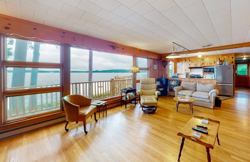 Alton Bay Maison | Lakeside cottage with Lake Winnipesaukee views & private boat dock, dog-friendly