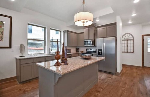 Lindale Copropriété | Lakeside Getaway #3 near Canton Trade Days
