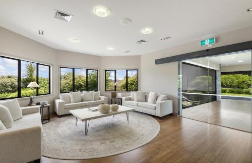 Karapiro Hôtel | Lakeside Health and Wellness Resort