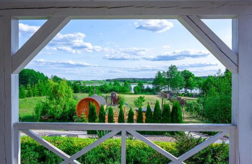 Ryn Villa | Lakeside Home